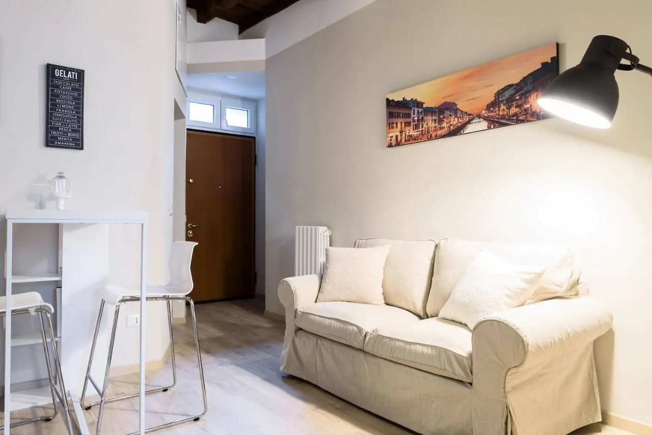 ALTIDO Gracious Navigli Flat Appartamento Milano Italia