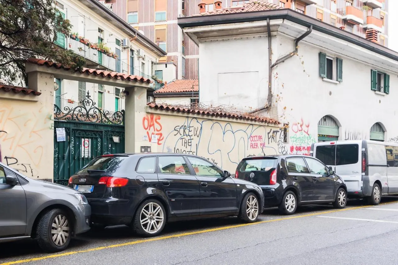 Altido Gracious Navigli Flat Apartment Milan
